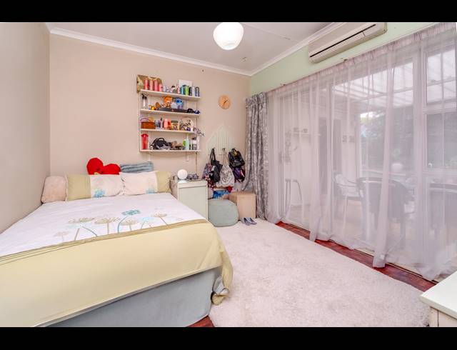 4 BEDROOM HOUSE FOR SALE IN RANDPARK EXT 3